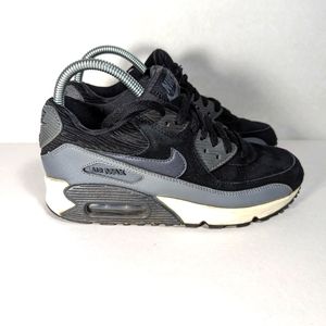 Nike Air Max 90 Women's Size US 7.5